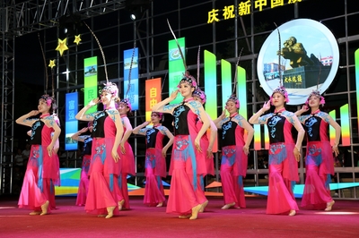 掃黑除惡暖民心，鹽池文藝進鄉村——一場深入人心、凝聚共識的專題文藝匯演